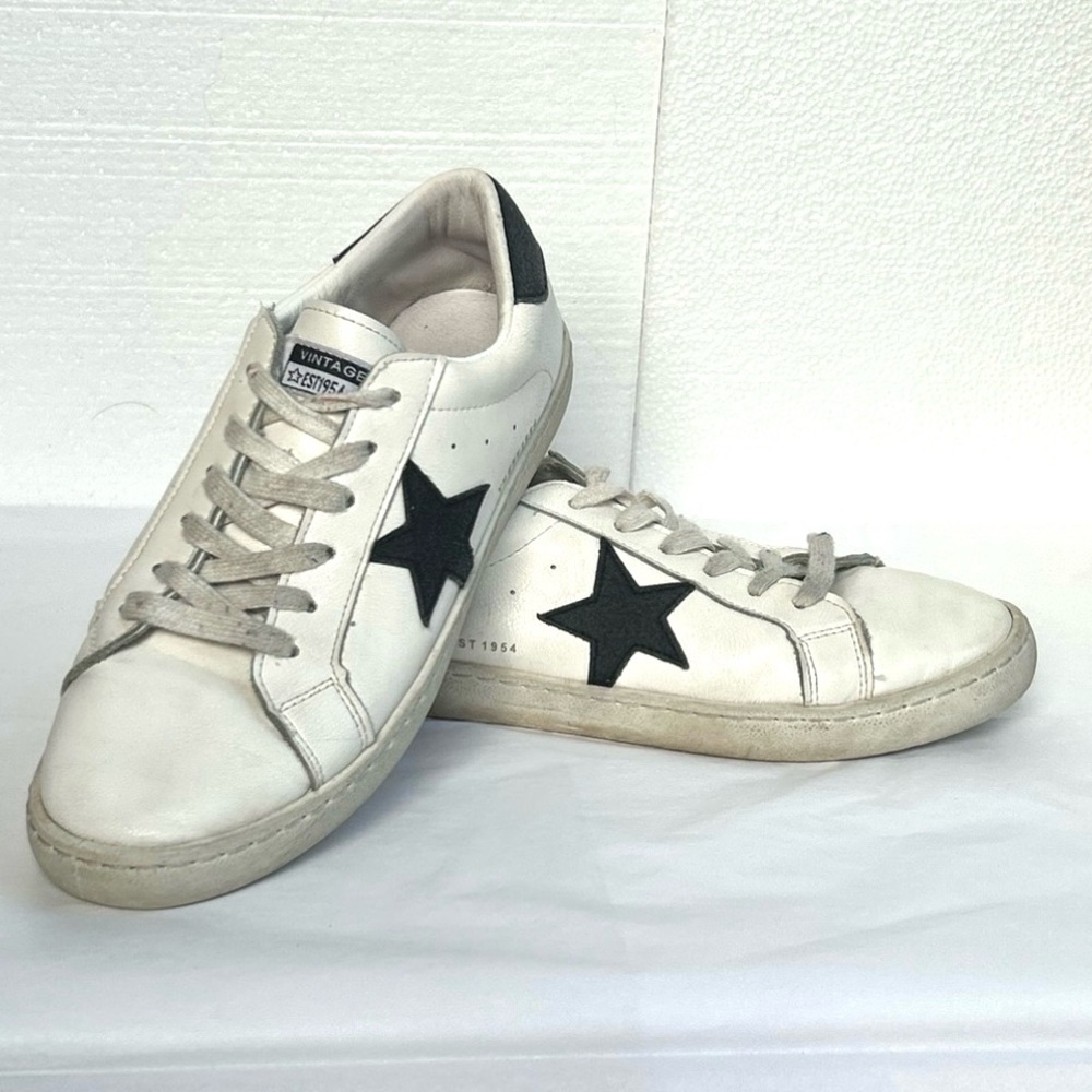 Vintage Havanas White Sneakers with Black Star‎ Design